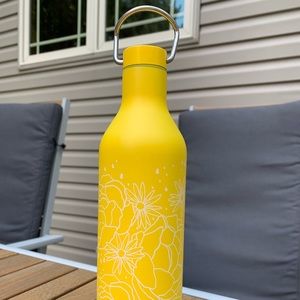 Teavana water bottle